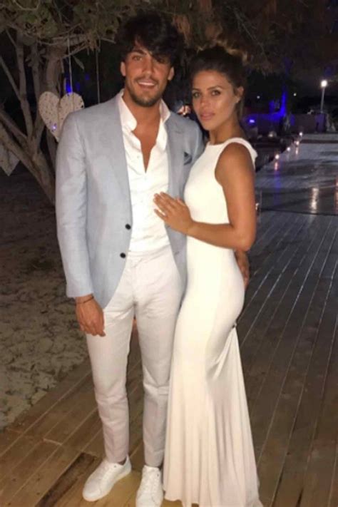 Chloe lewis boyfriend The Only Way Is Essex star Chloe Lewis is preparing to become a mum for the first time after announcing her pregnancy with boyfriend Danny Flasher, whom she has been with for two years